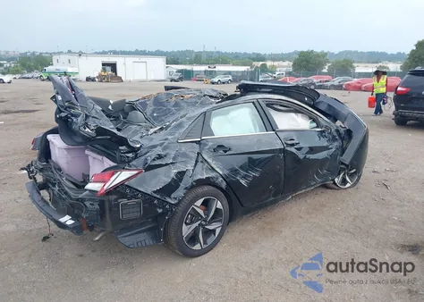 2022 Hyundai Elantra Sel z USA, uszkodzony, nr VIN KMHLN4AG9NU354242